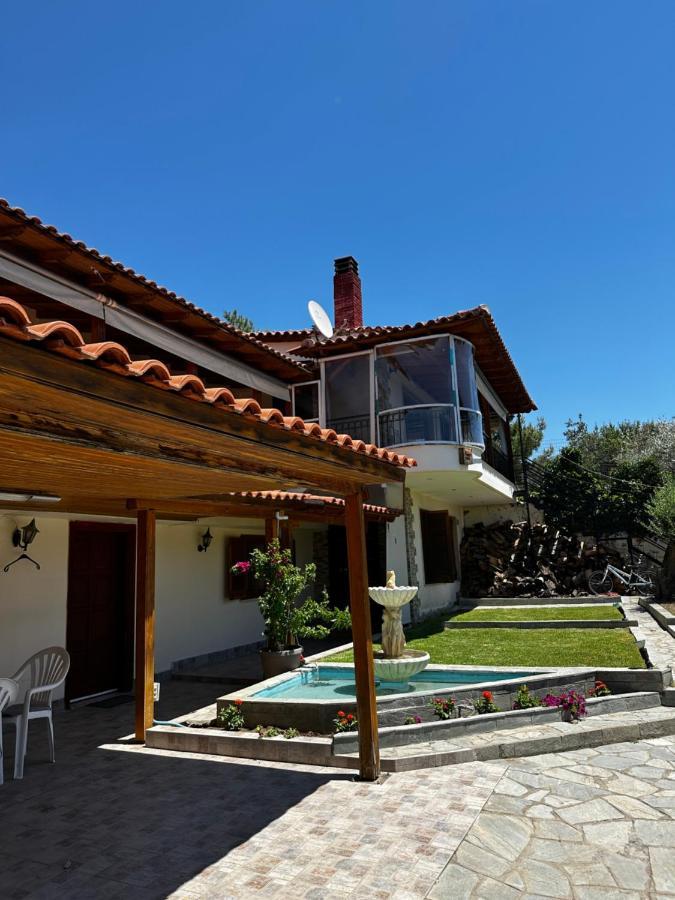 Privilege Suites Nea Kallikrateia Exterior foto
